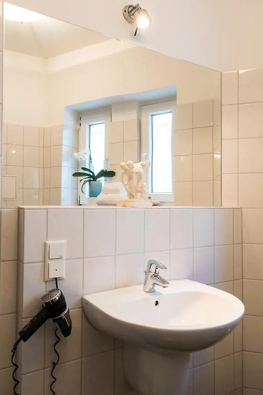 아파트호텔 Dirazi Guesthouse & Apartments Gmbh 프랑크푸르트